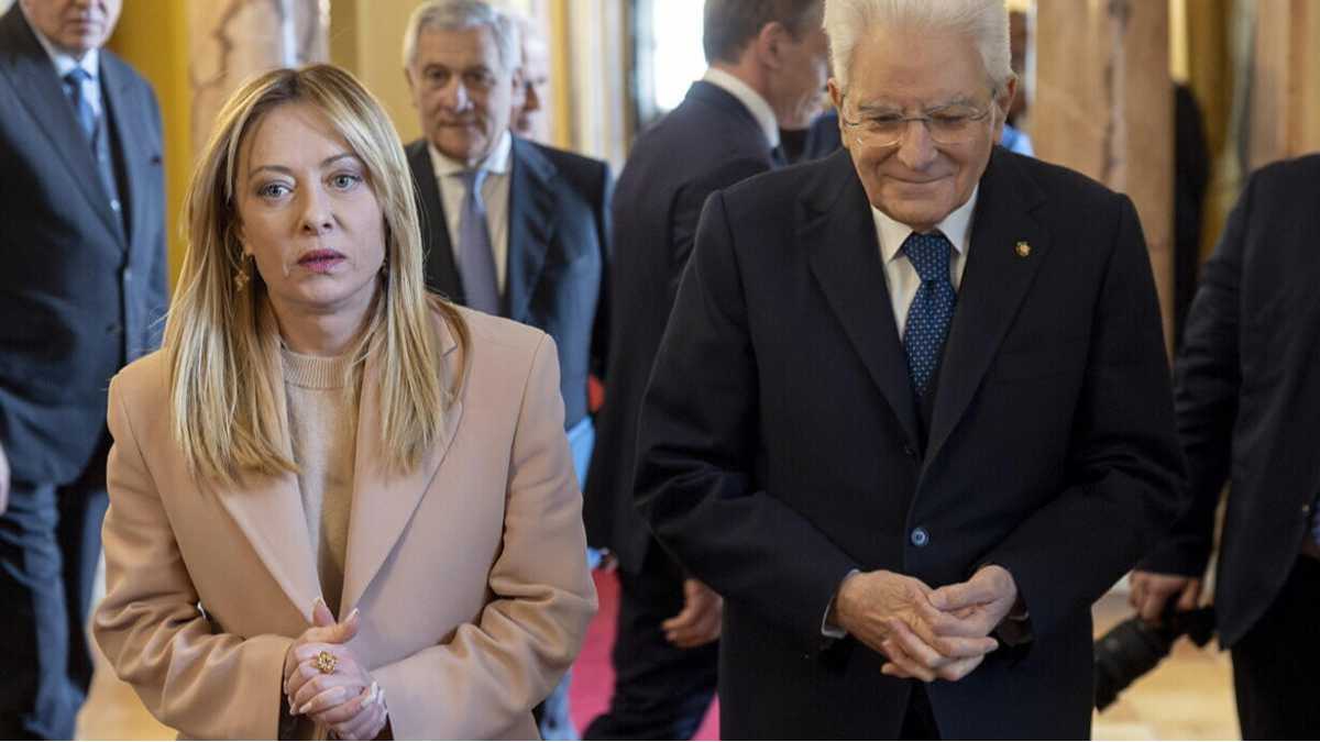 Immagine di I dubbi del Quirinale sul decreto Sicurezza. Mantovano da Mattarella