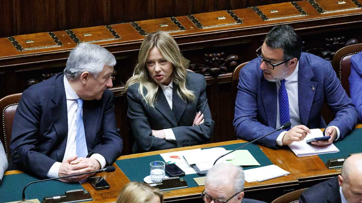 Immagine di Attaccata dalla tv russa (Vannacci tace), Meloni si impunta sul dl Sicurezza. L’agonia della legge elettorale