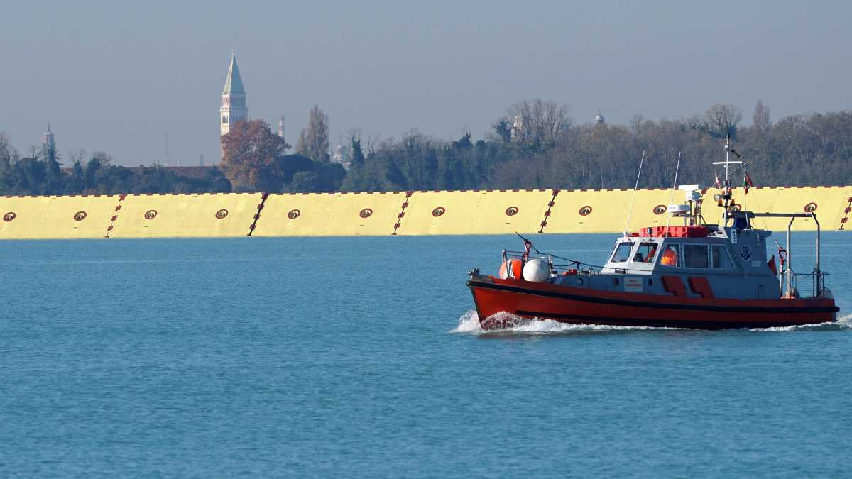 Immaginare l’Italia senza le grandi opere combattute dai comitati. Distopia