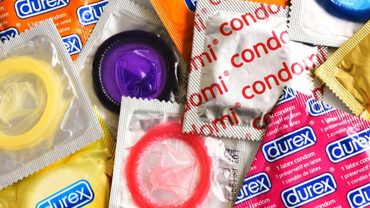 Immagine di La guerra in Iran arriva anche sotto le lenzuola. Preservativi più cari