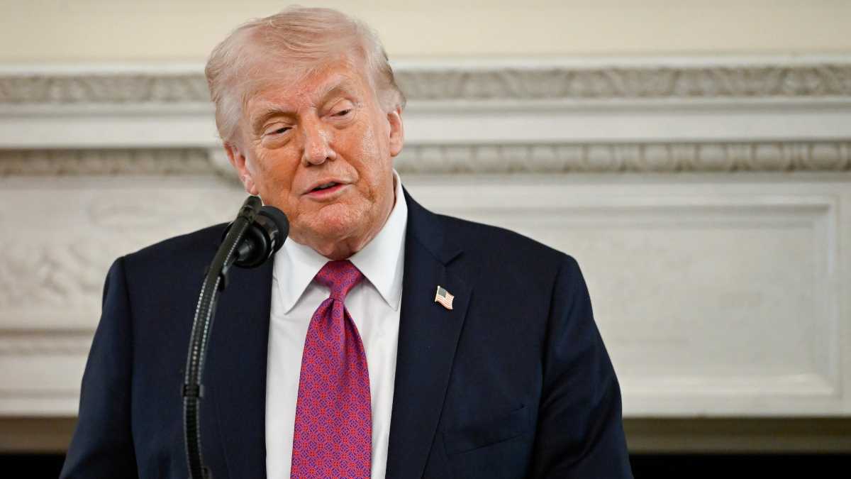 Immagine di Per la prima volta Trump partecipa al galà annuale dei giornalisti