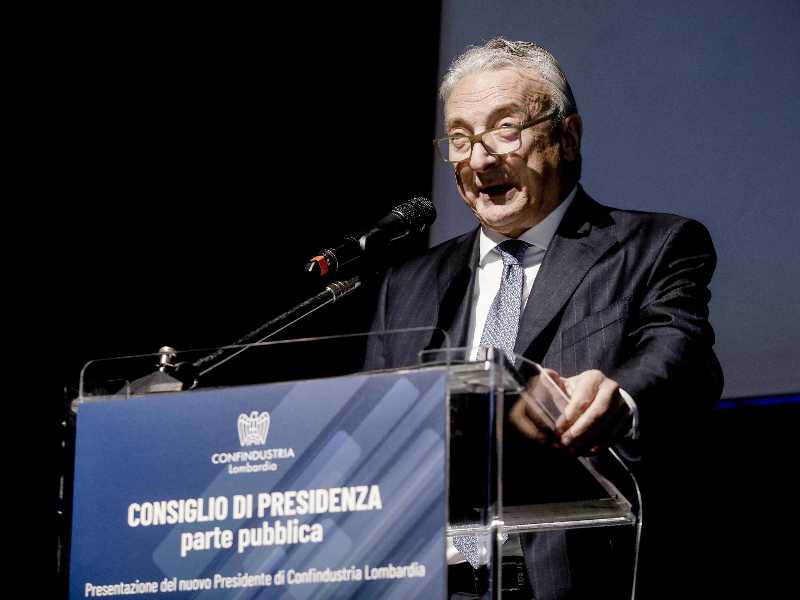 Giuseppe Pasini, presidente di Confindustria Lombardia. Foto Ansa