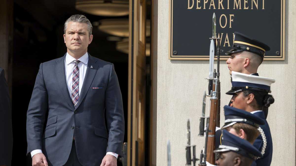 Immagine di L’ultimo licenziamento al Pentagono mostra gli effetti perversi delle selezioni fatte per amicizia e non per competenza