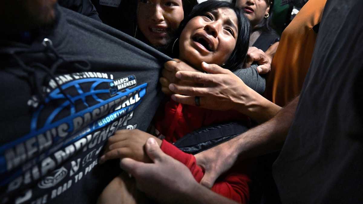 Immagine di World Press Photo 2026, la foto vincitrice racconta le violenze dell'Ice