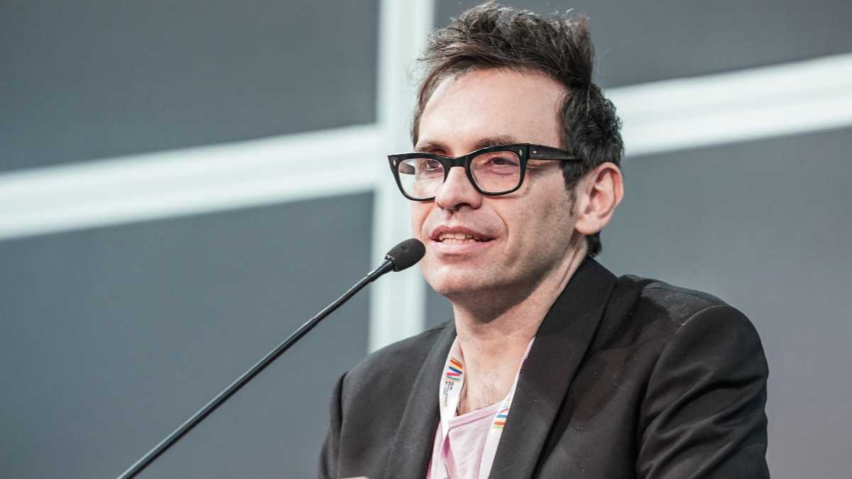 Immagine di La nuova frontiera dell’amichettismo è il fratellismo: il caso Lagioia a Bari