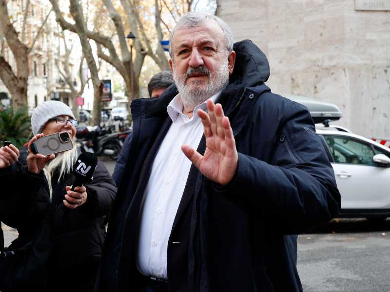 Michele Emiliano. Foto Ansa