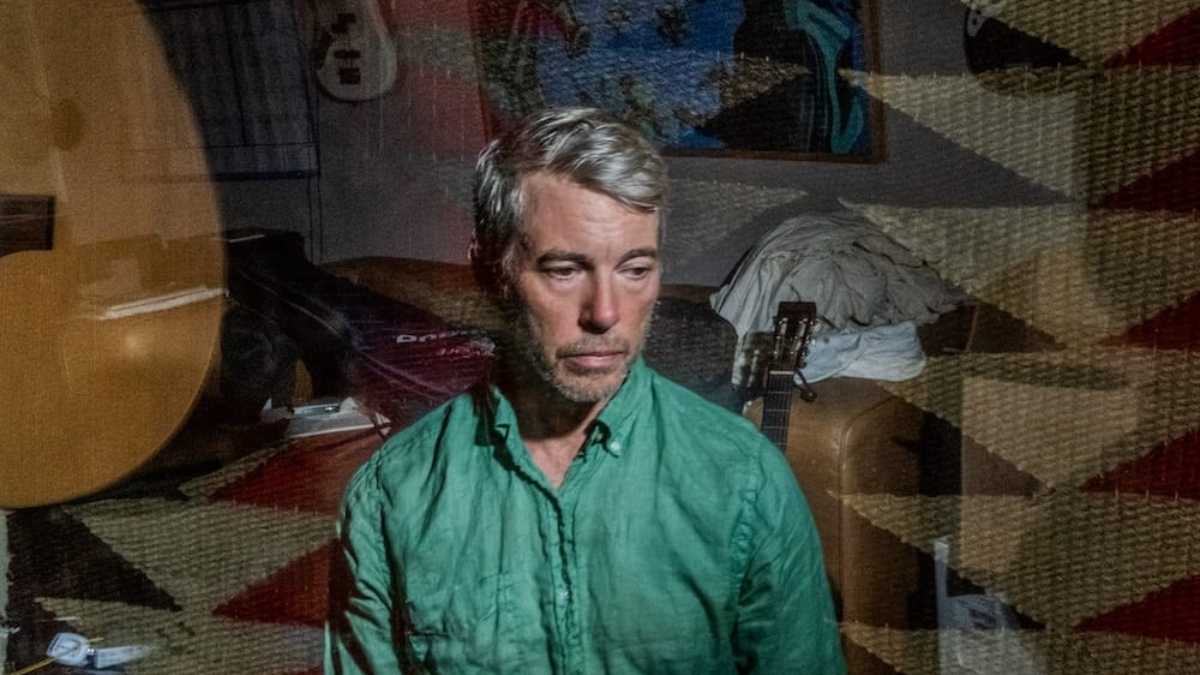 In “My Days of 58” Bill Callahan suona il suo testamento artistico. Una conversazione