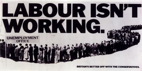 Poster dei conservatori. Era il 1979: vince Margaret Thatcher, comincia l'era della Lady di Ferro.