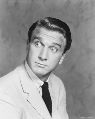 Un giovane Leslie Nielsen