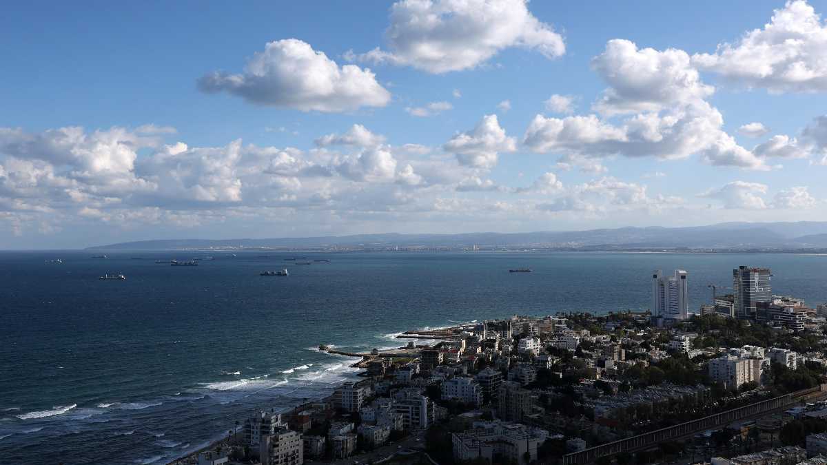 Immagine di Israele si spara sui piedi se accoglie le navi della flotta ombra di Putin