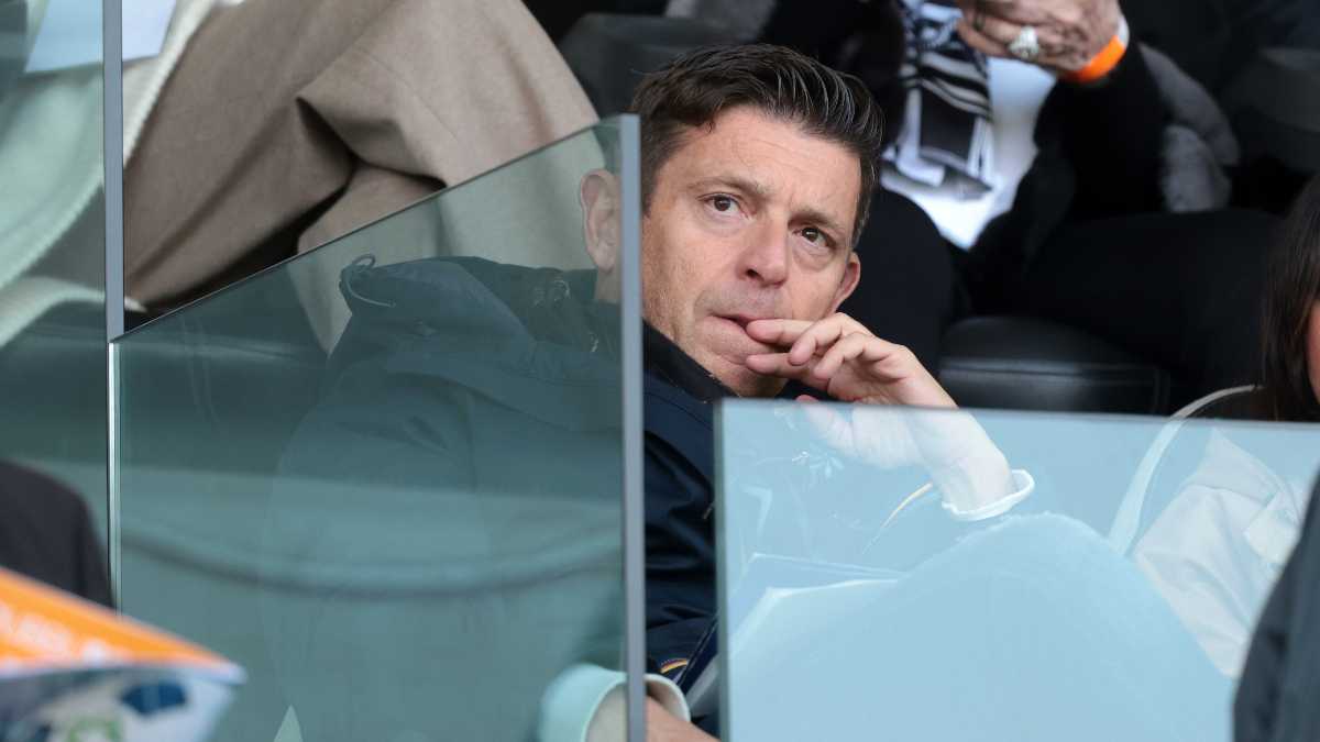 Immagine di Rocchi è accusato di preferire un arbitro anziché un altro. Cioè di aver fatto il suo mestiere