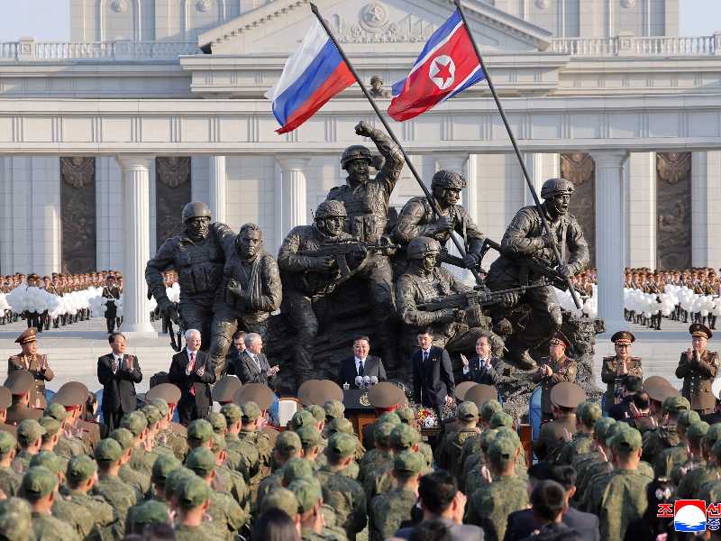 Putin e Kim sanciscono con "il sangue" un nuovo accordo militare