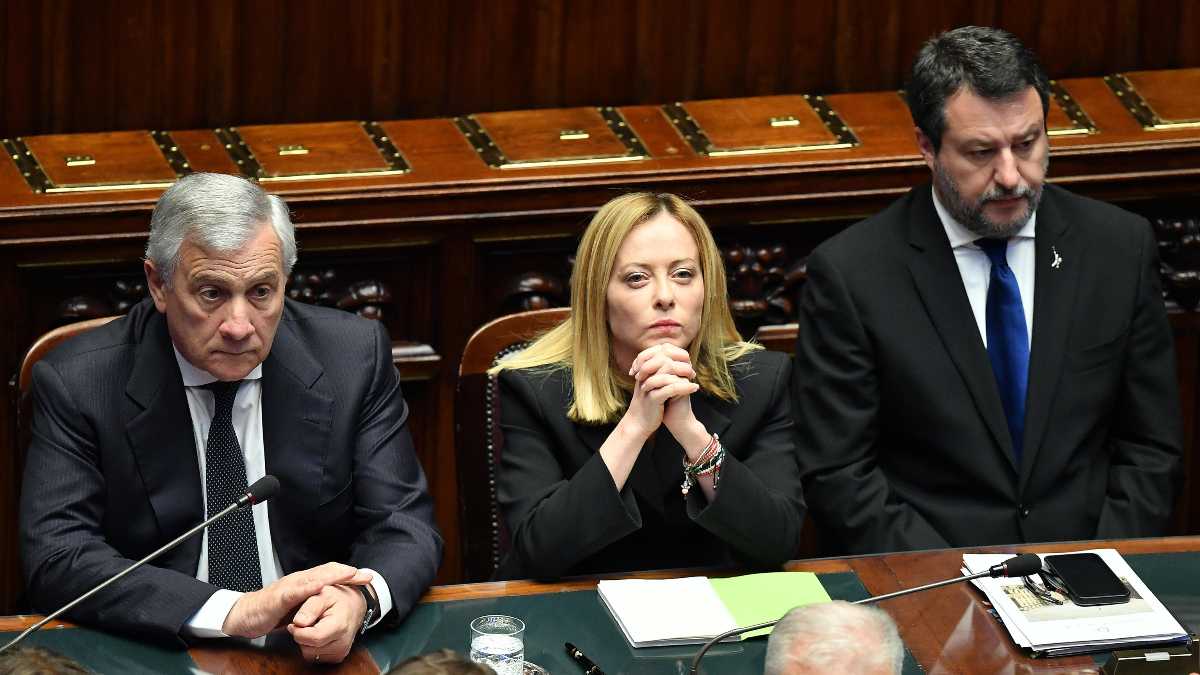 Immagine di Il sondaggio: in leggero calo i partiti al governo. Crescono Azione e Futuro Nazionale