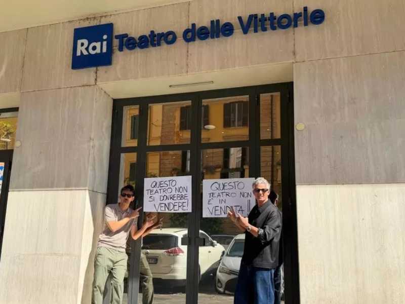 Fiorello contro la vendita del Teatro delle Vittorie