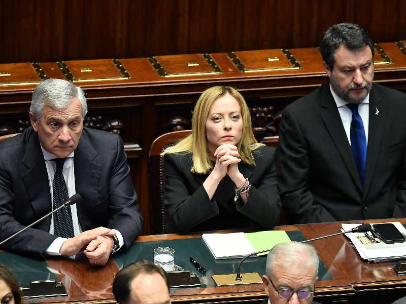 Il ministro Antonio Tajani, la presidente Giorgia Meloni e il ministro Matteo Salvini. Foto Ansa