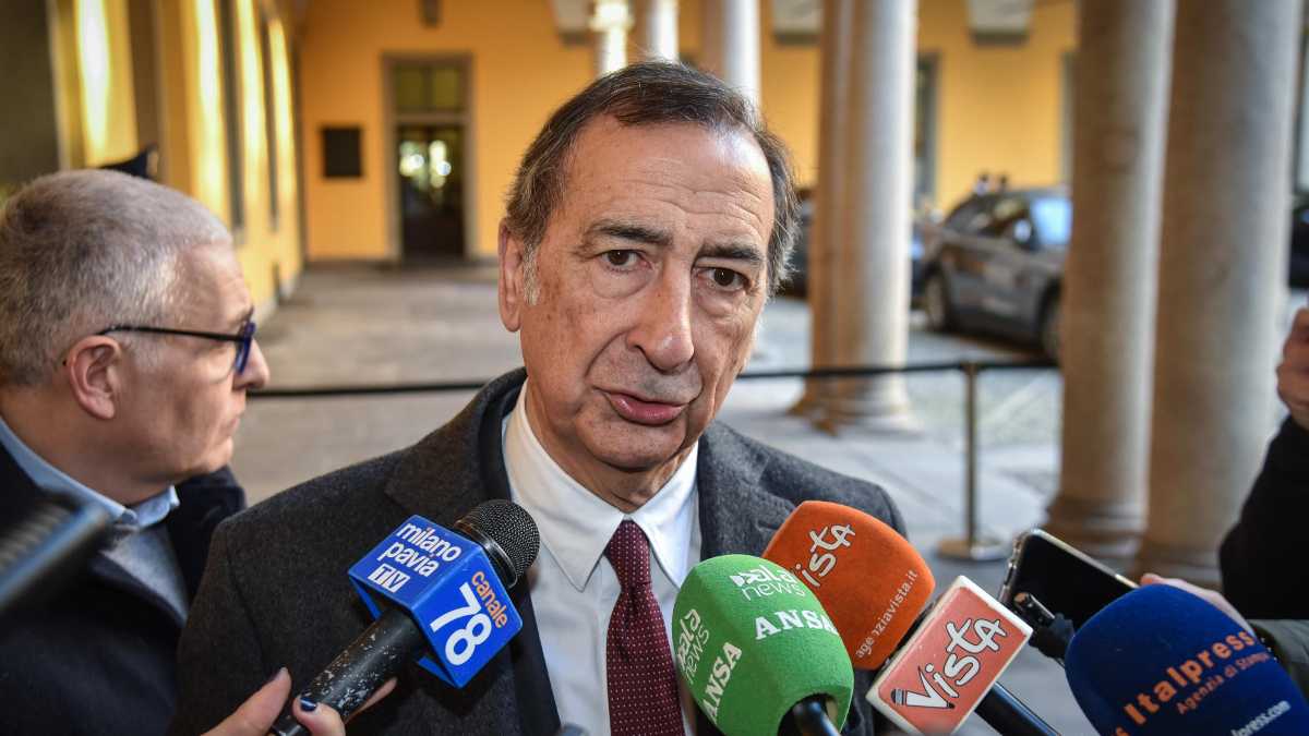Immagine di Il brutto errore di dire “le bandiere di Israele non devono esserci”