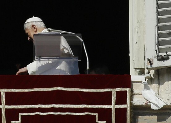 Saluta Benedetto XVI.