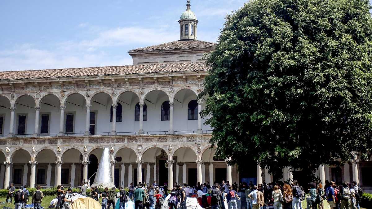 Elezioni in Statale. La gara tra Obiettivo studenti e sinistra, ma non soltanto