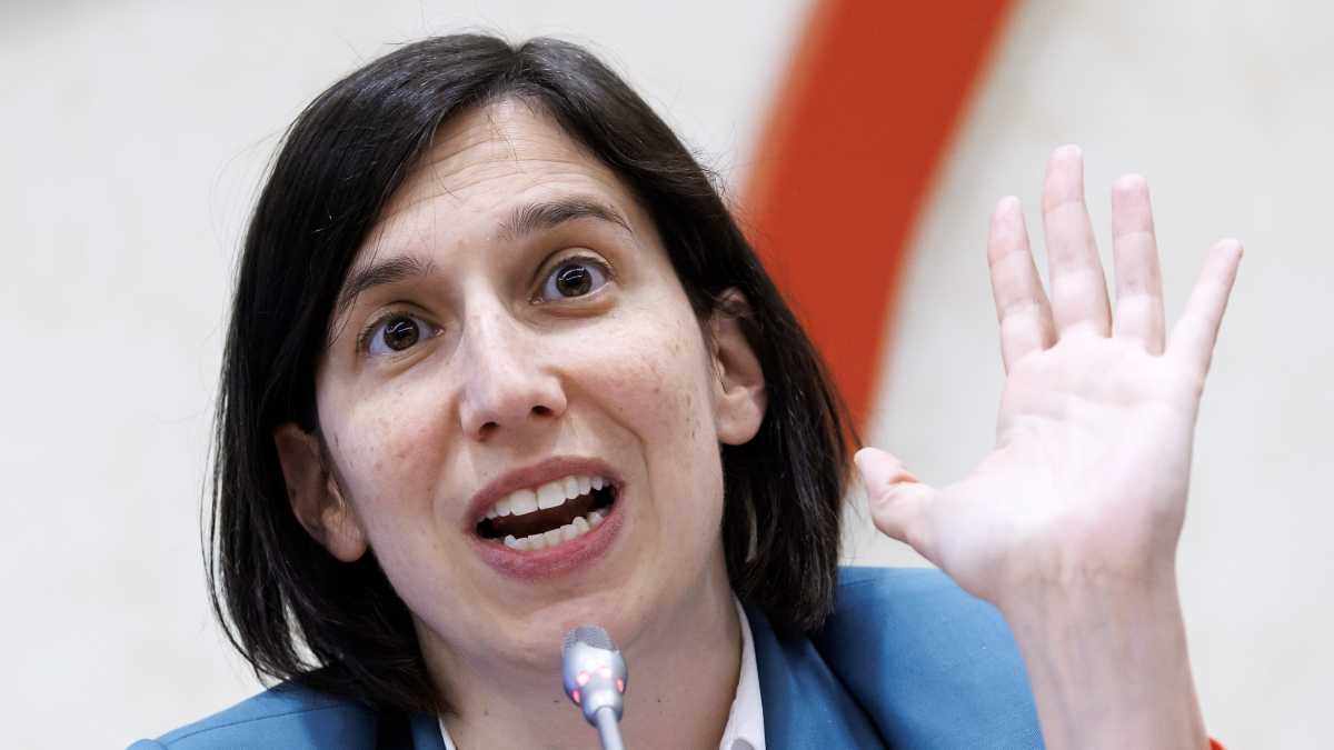 Un giorno per Moro, l'altro per Gaza. Ecco la sliding door di Elly Schlein