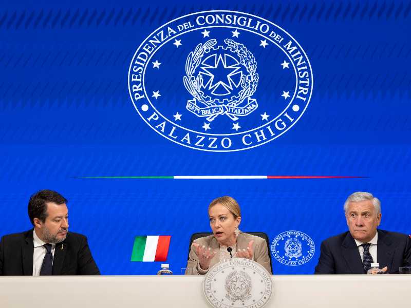 Forza Italia ci prova, ma la legge sul Fine vita non si farà. La destra accelera sulle legge elettorale