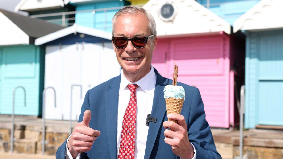 Immagine di Meno immigrati, meno tasse, più dazi. Il programma economico di Farage