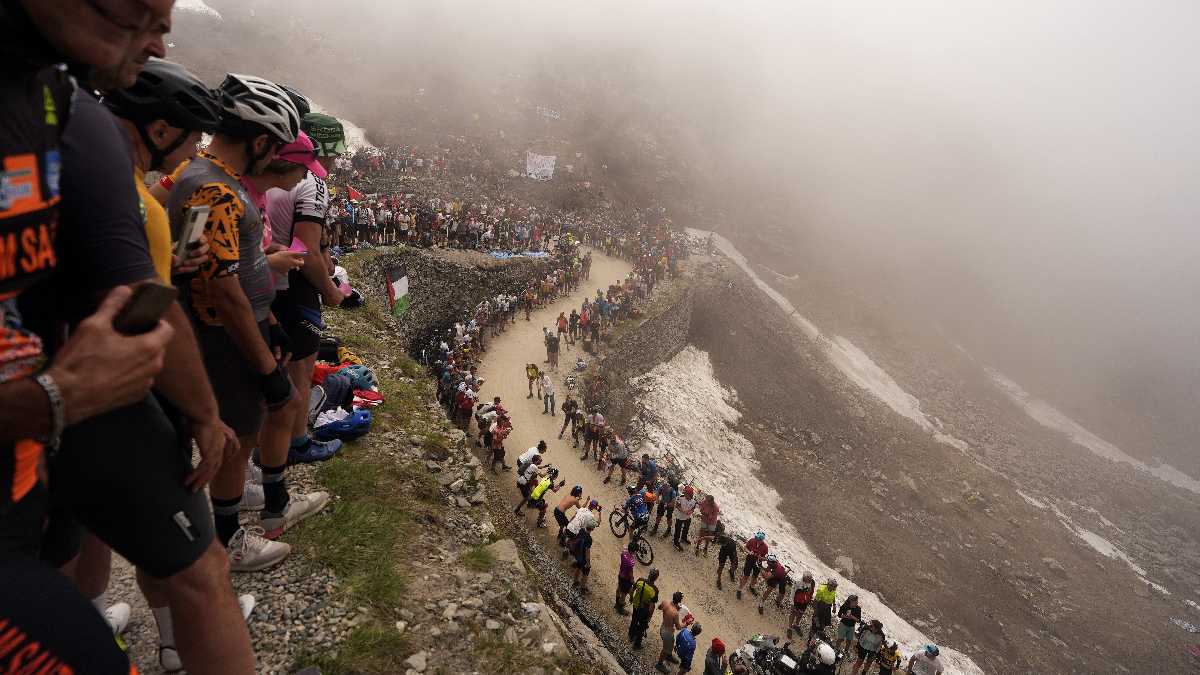 Immagine di Le prime salite del Giro d'Italia, attendendo quelle vere