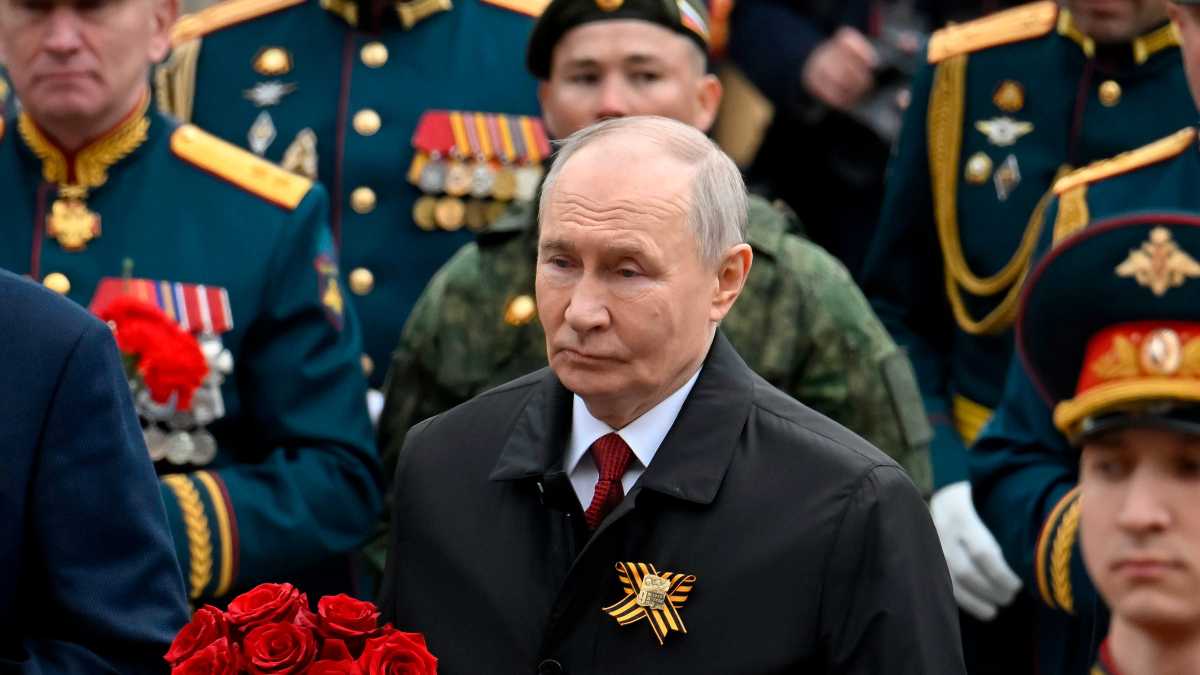 Immagine di Putin non parla affatto di pace vicina: parla (sempre) di guerra lunga