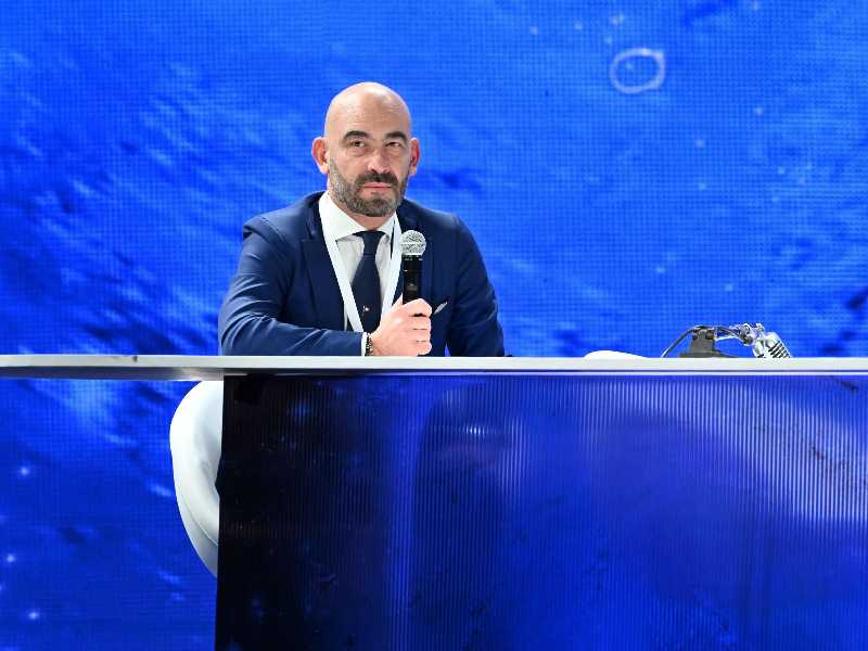 Un focolaio di Hantavirus su una nave da crociera e i talk-show italiani riaprono il casting