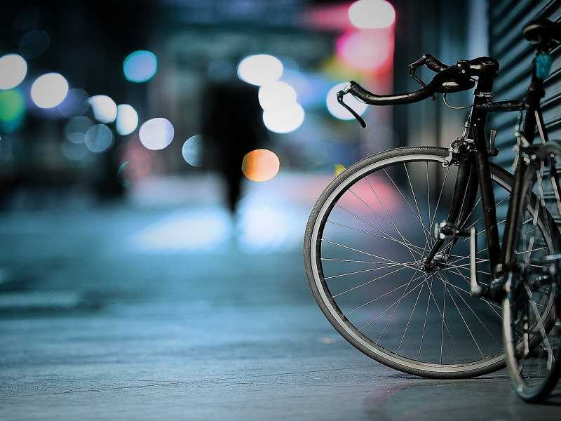 Immagine di Per Bakari Sako, il bracciante in bicicletta