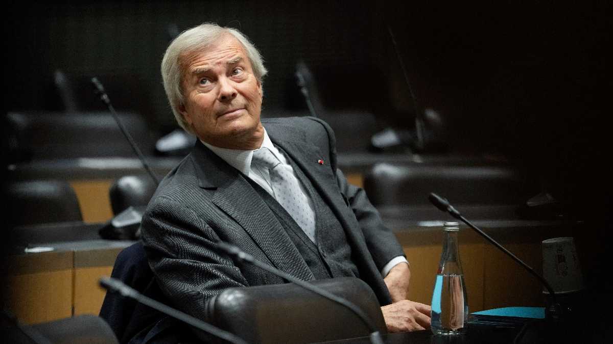 Immagine di A Cannes la rivolta anti-Bolloré contagia libri e cinema