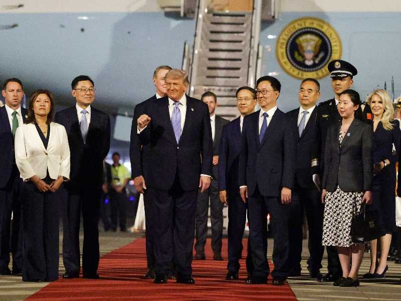 Il presidente americano Donald Trump all'arrivo a Pechino, il 13 maggio 2026