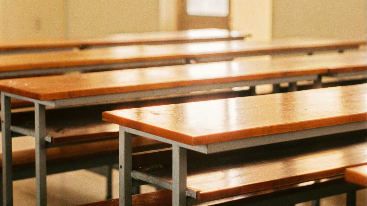 Immagine di Chi vuole far leggere i "Promessi sposi" al liceo? Speriamo non studenti e insegnanti