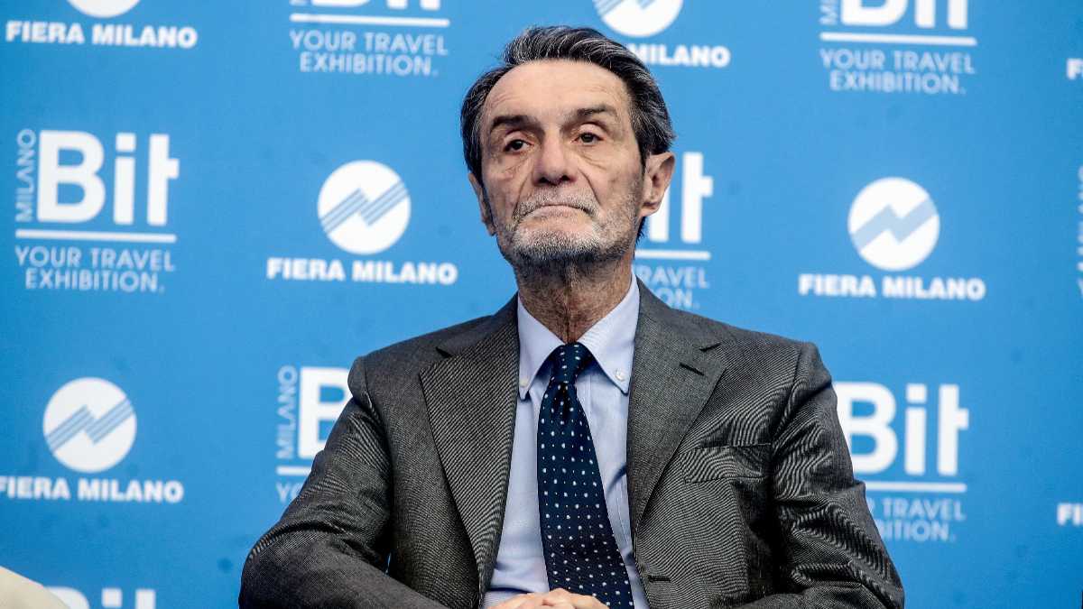 Immagine di La strigliata di Attilio Fontana: “Il Piano casa mi lascia perplesso, autonomia a rilento”