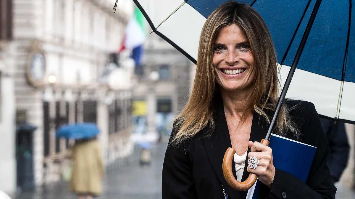 Immagine di Laura Ravetto lascia la Lega per il partito di Roberto Vannacci