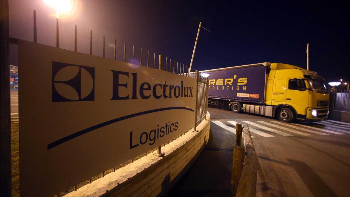 Immagine di Le Confindustrie del Nord prendono coraggio e affrontano il caso Electrolux