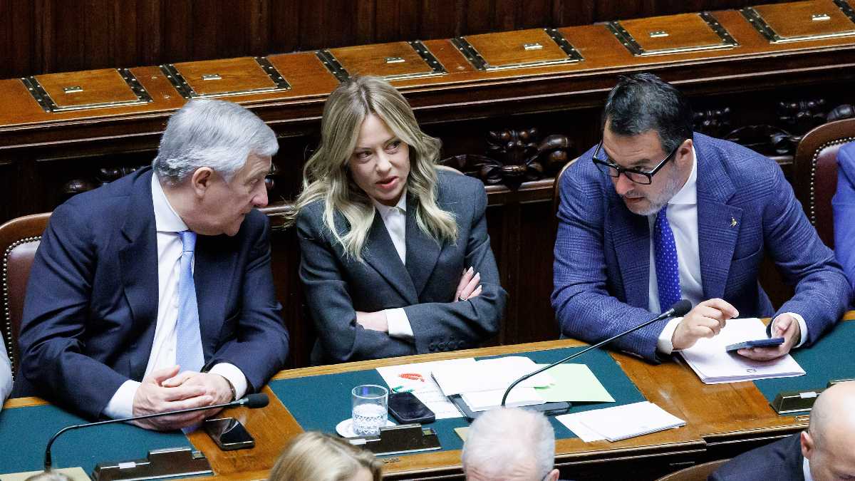 Meloni e lo scalpo preferenze: è tentata dal sacrificarle per approvare la legge elettorale. E Salvini apre al voto anticipato