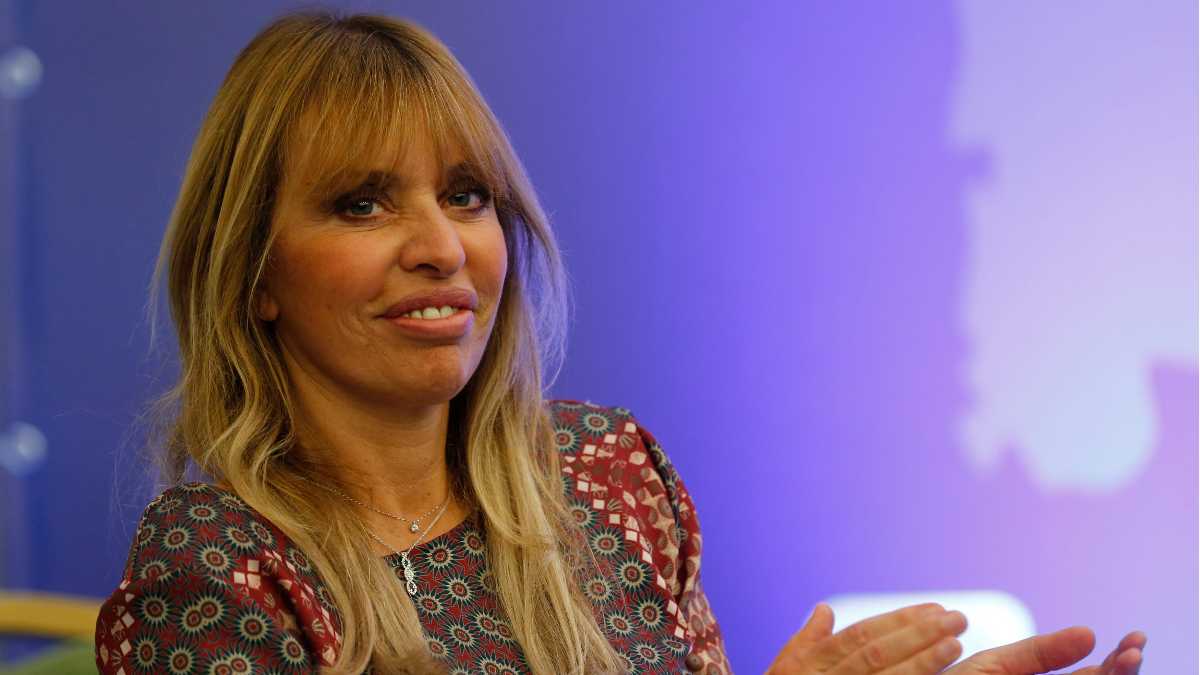 Alessandra Mussolini, la trasmigrazione di un format
