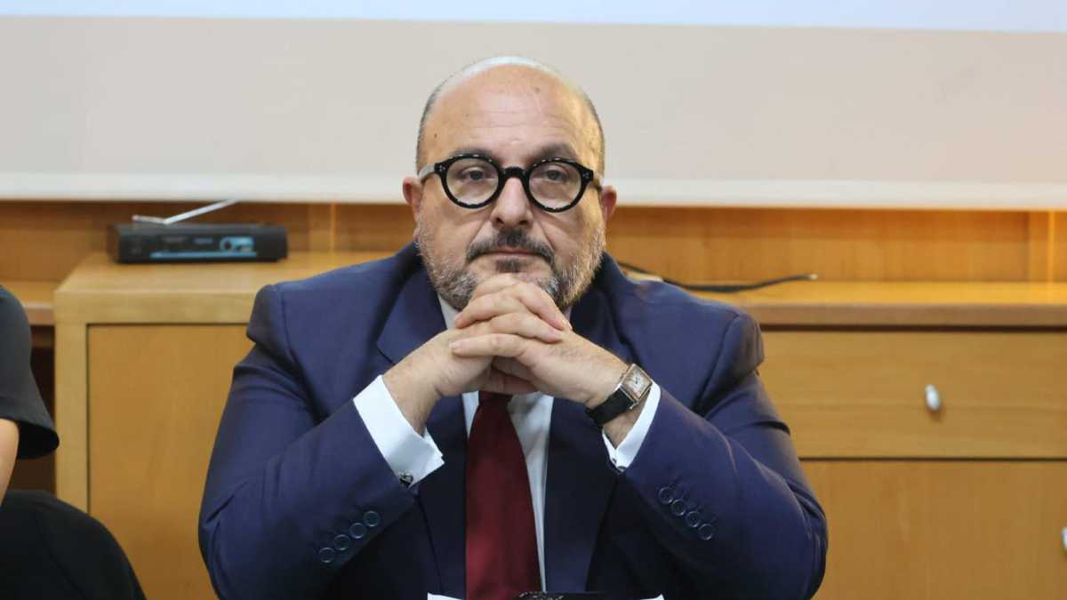 Sangiuliano prende la guida dell’opposizione in Campania, e dice: “Ora loyal opposition”
