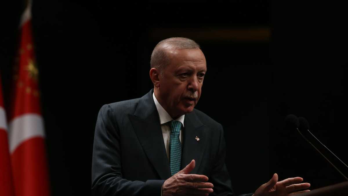 Immagine di Erdogan fa repulisti nel partito di opposizione