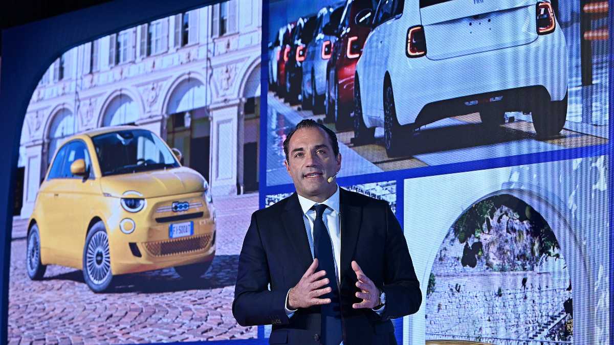 Immagine di Una nuova piattaforma per ridurre i costi e aumentare i modelli. Parte l’era Filosa