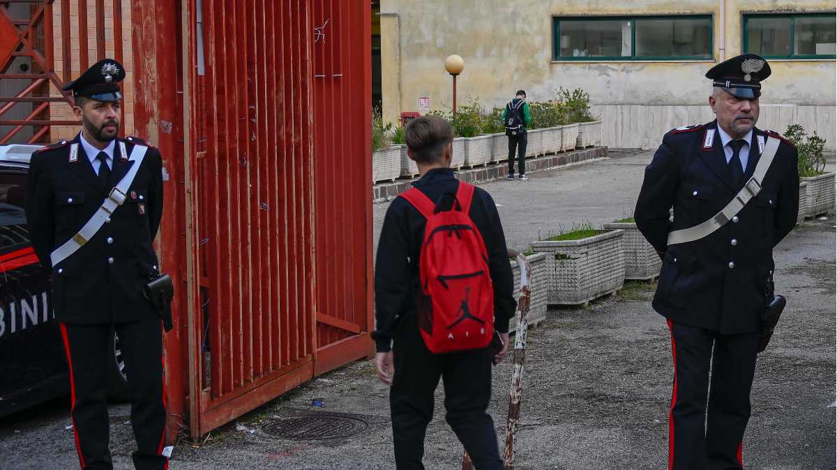 Immagine di La lezione diseducativa del docente di Parma che non denuncia i suoi aggressori
