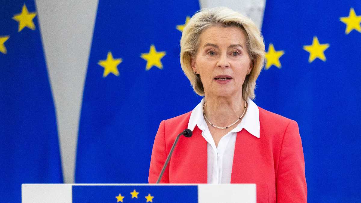 Immagine di Per non fare un regalo a Putin, l’Ue deve mettere mano al tetto messo al prezzo del petrolio