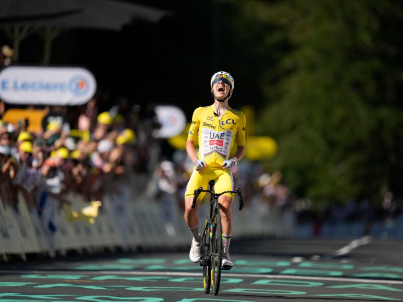 Tadej Pogacar ha vinto la 10a tappa del Tour de France 2026  (foto di Mosa'ab Elshamy per Ap, via LaPresse)