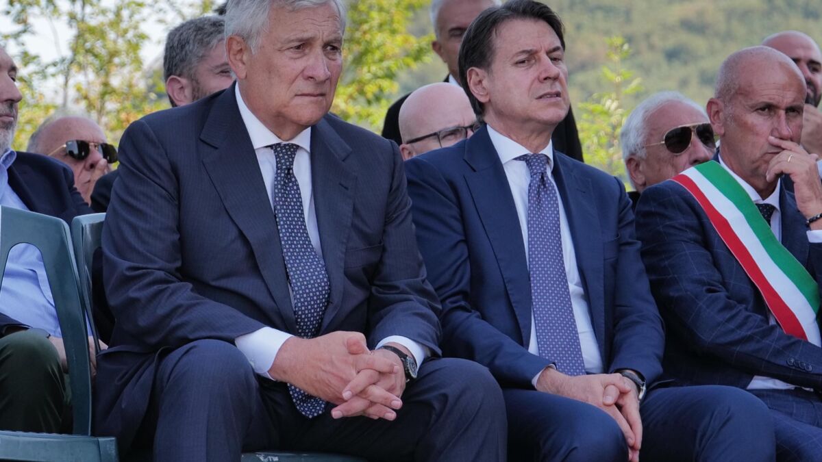 Immagine di Conte a Sant'Anna di Stazzema: "Vogliamo bandire gadget nazifascisti". Tajani: "L'estremismo attraversa l'Europa"