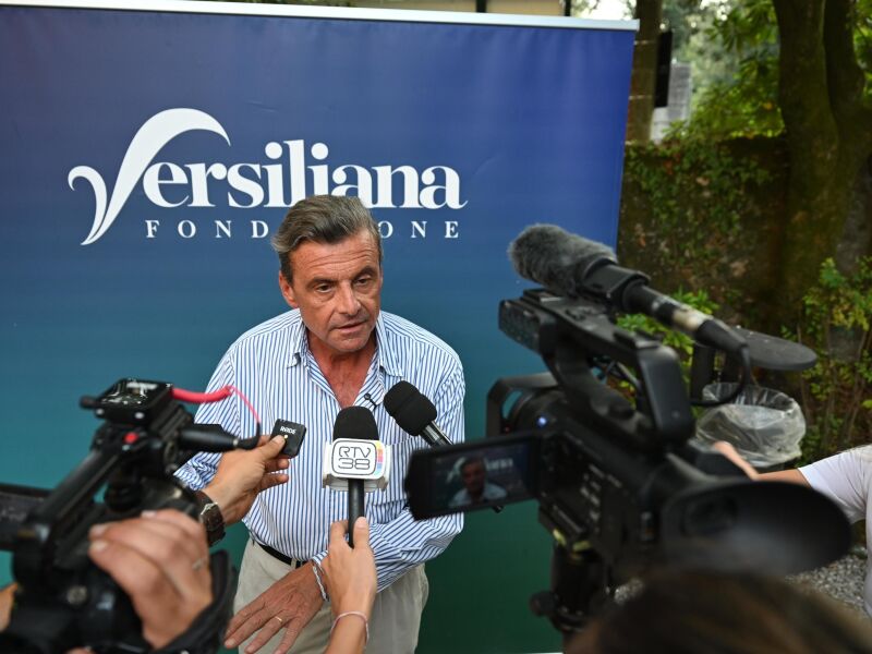 “Non vado a sinistra, ma Vannacci va arginato”. Parla Calenda