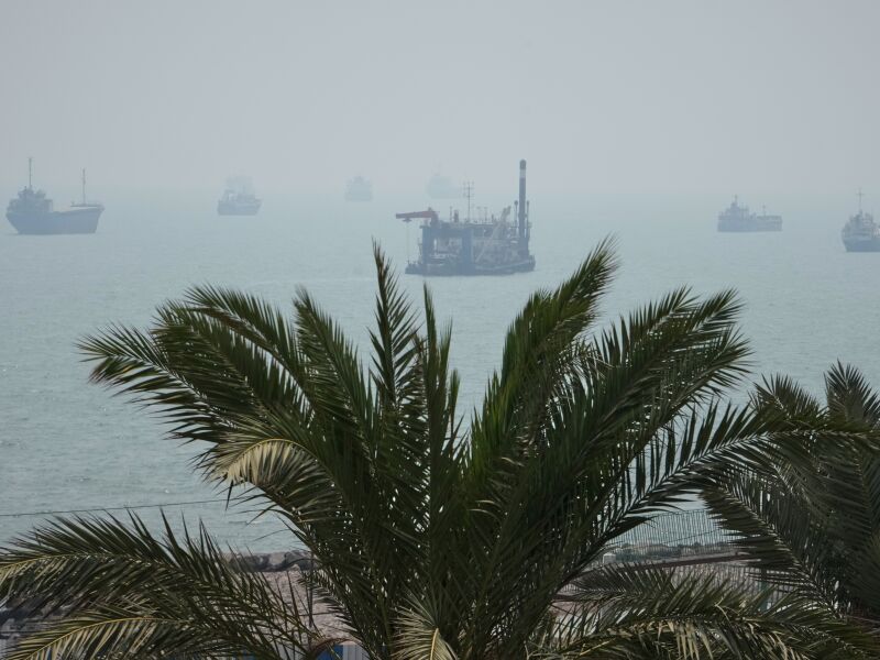 The US strikes Iranian oil tankers following the attacks in Tehran