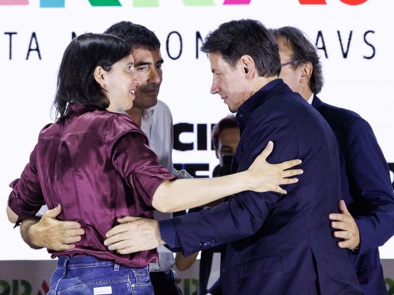 Conte vuole vincolare le primarie al programma. Nel M5s c'è chi ipotizza di rompere col Pd