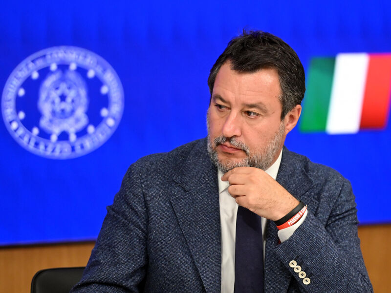 The two-faced Salvini: Romeo is considering standing as a candidate if there is a secret ballot